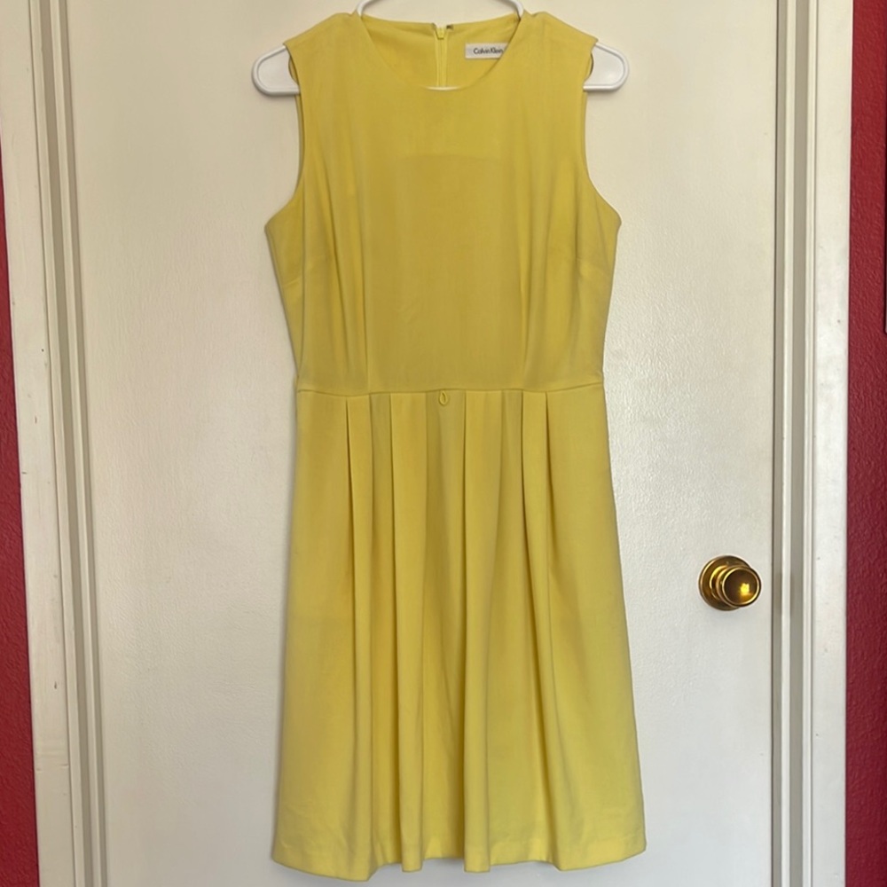 Calvin Klein Yellow Pleated Midi Dress for Wedding Guest (6)
